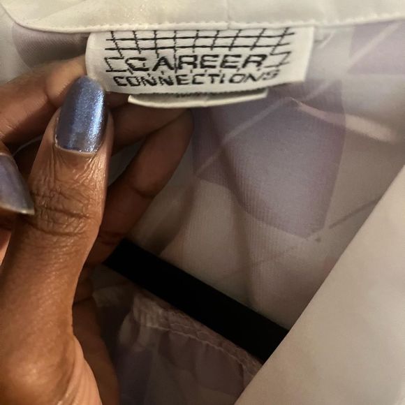 Vintage office attire! Pink, gray, and purple. Size 16 Small stain on the collar - Picture 7 of 7